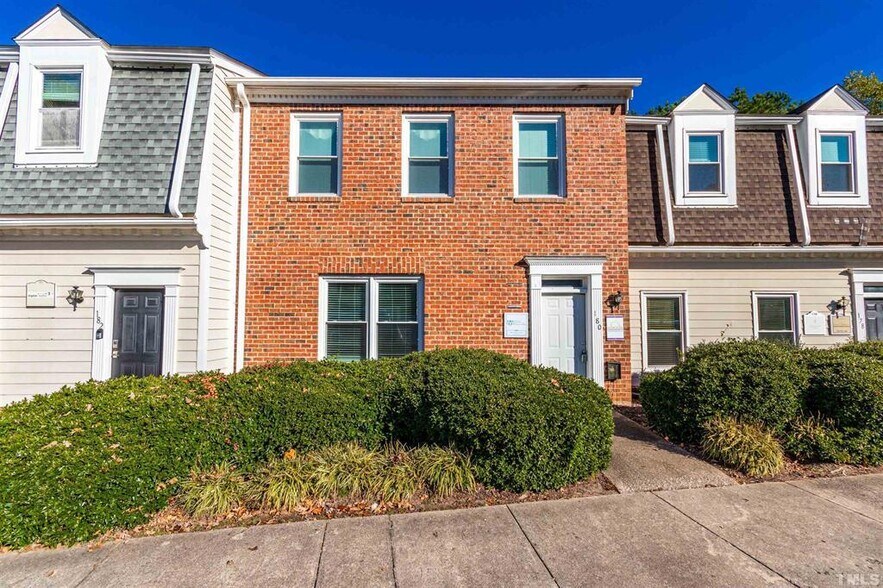 More Photos Of 172-182 Mine Lake Ct, Raleigh Office For Lease