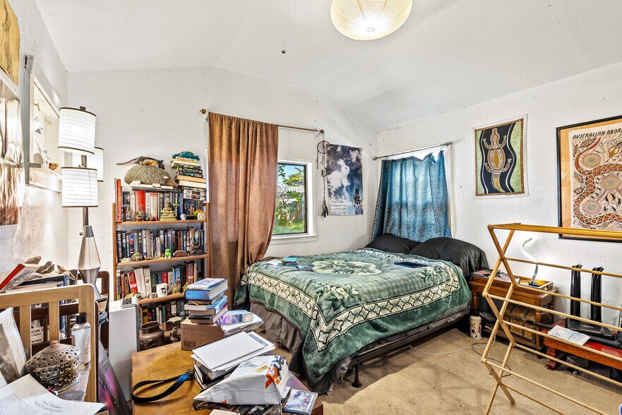 More Photos Of 1430 Merrill St, Santa Cruz Multifamily For Sale