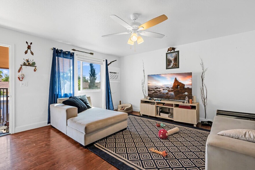 More Photos Of 2944 Del Paso Blvd, Sacramento Apartments For Sale