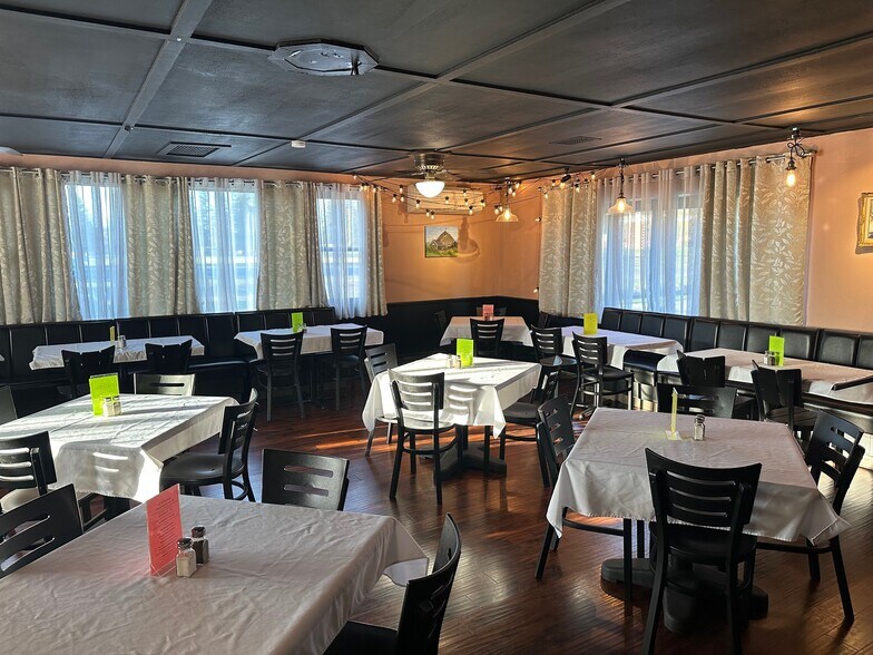 More Photos Of 131 Church St, Granville Specialty For Sale
