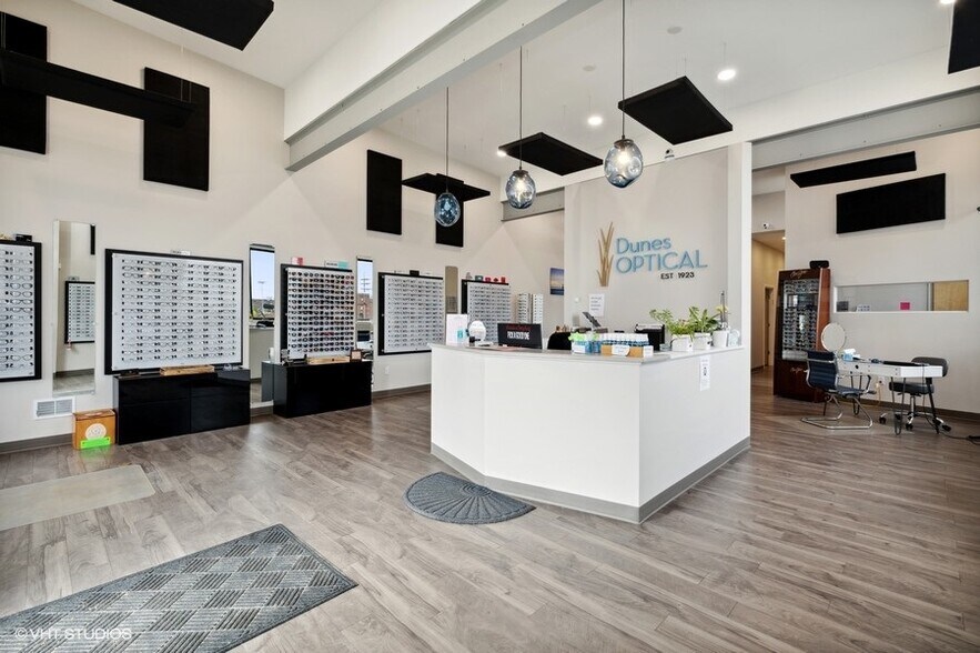 More Photos Of 2701-2703 Franklin St, Michigan City Storefront Retail Office For Sale