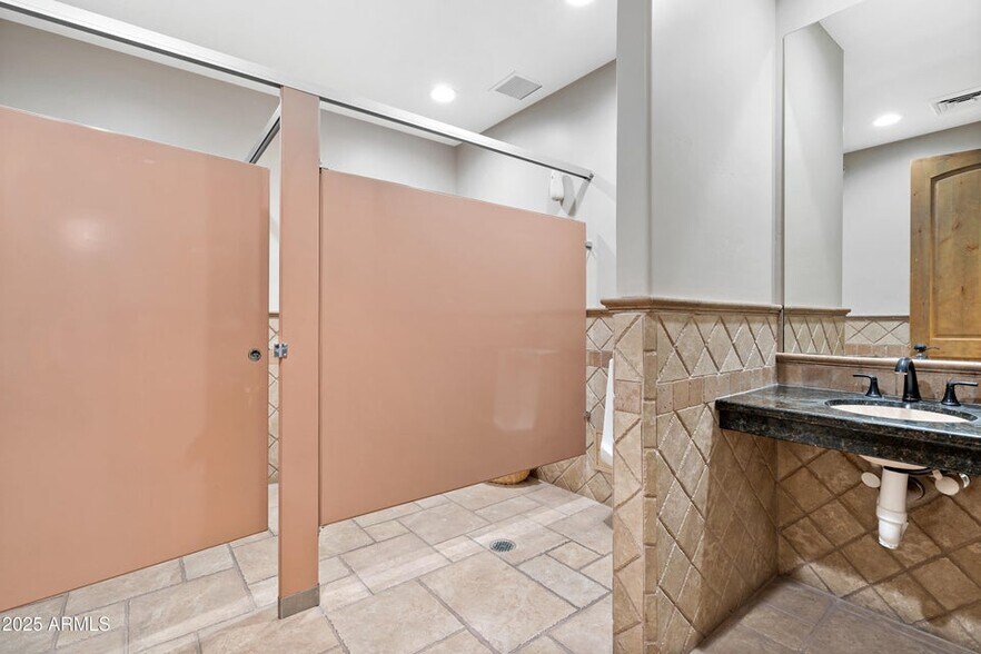 More Photos Of 3303 E Baseline, Gilbert Medical For Sale