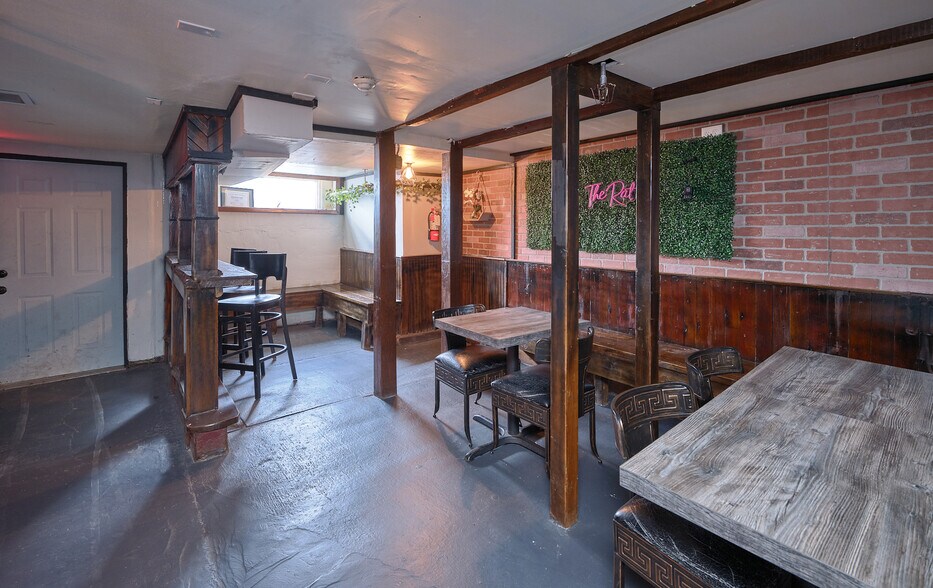 More Photos Of 31 Race St, Frenchtown Hotel For Sale