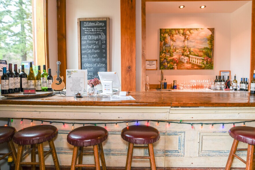 More Photos Of 2300 E Wellington Rd, Nanaimo Land For Sale