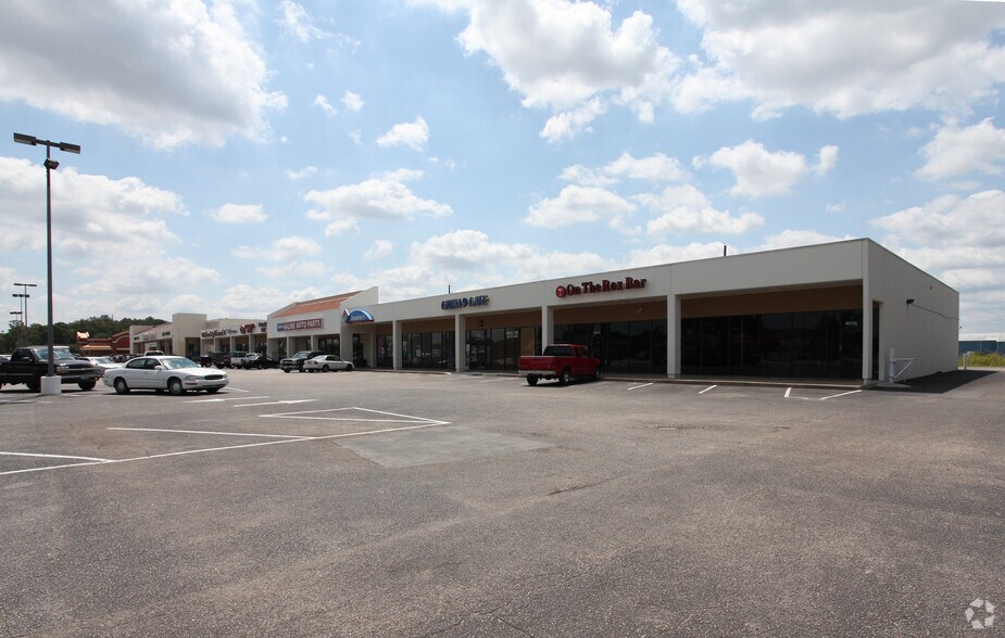 More Photos Of 13811-13849 Cypress North Houston Rd, Cypress Unknown For Lease