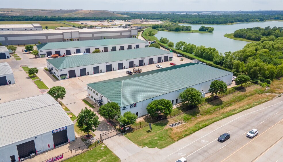 More Photos Of 1590 E State Highway 121, Lewisville Unknown For Lease