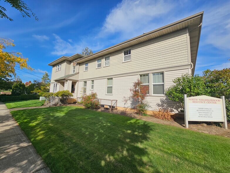 More Photos Of 945 Columbia St NE, Salem Office For Sale