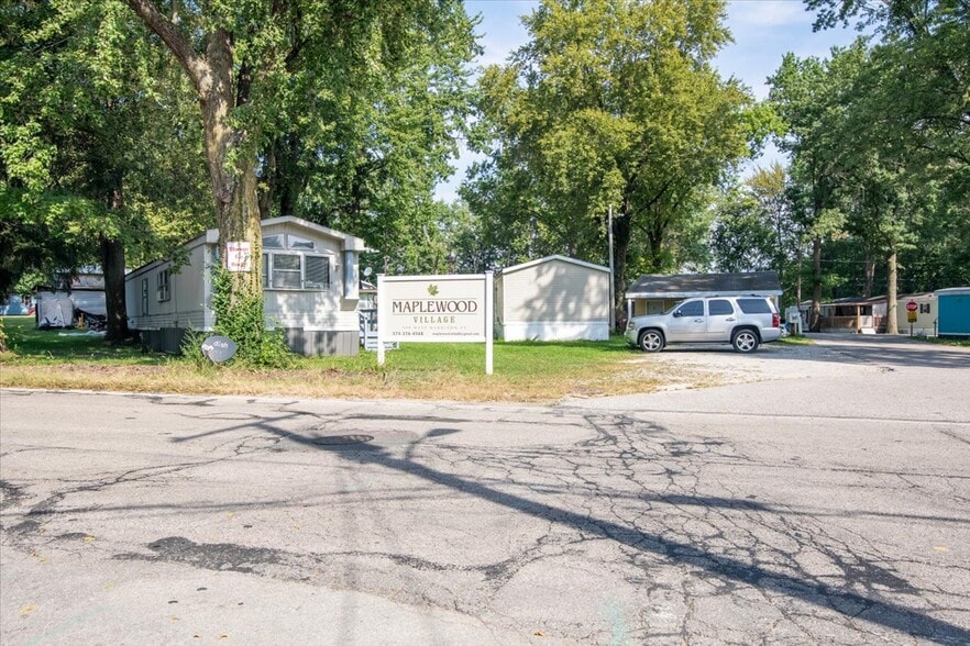 More Photos Of 900 W Harrison St, Plymouth Multifamily For Sale