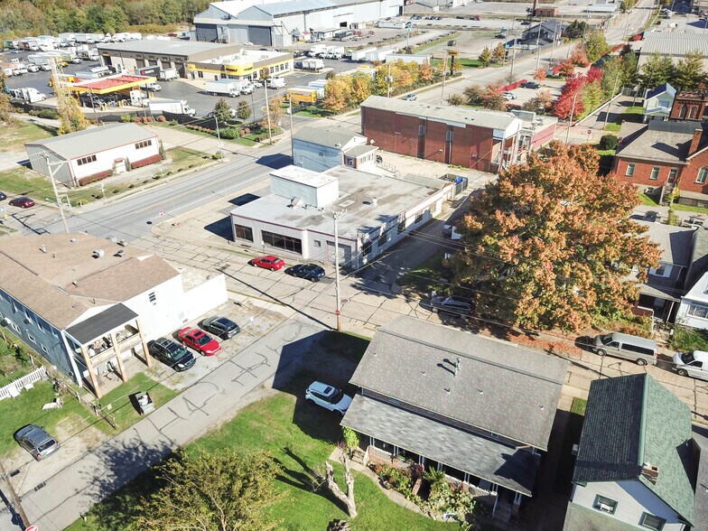 More Photos Of 4913 Grand Ave, Pittsburgh Auto Repair For Sale