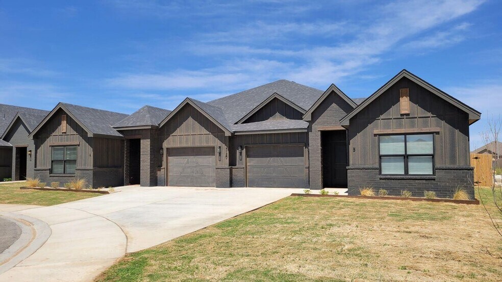 More Photos Of , Lubbock Multifamily For Sale