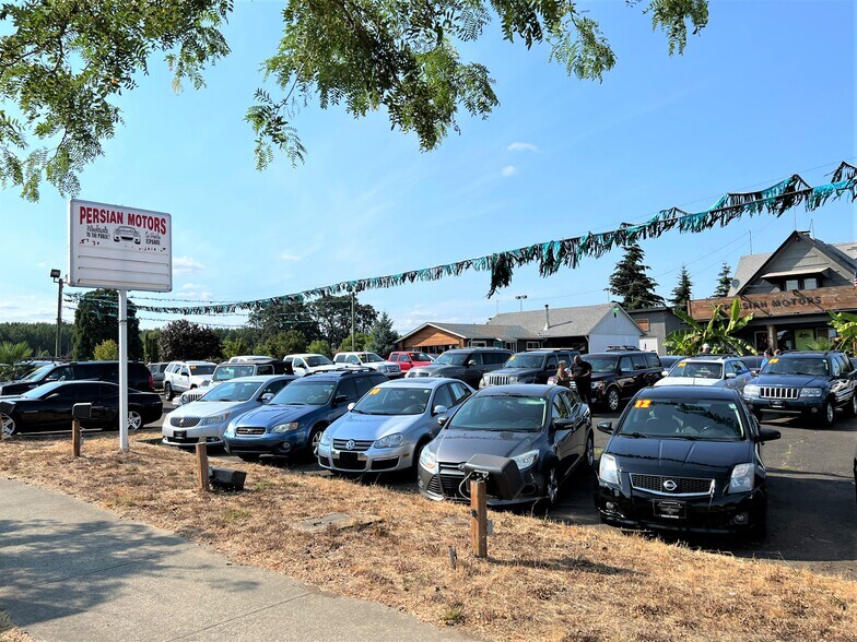 More Photos Of 2784-2800 Baseline St, Cornelius Auto Dealership For Sale