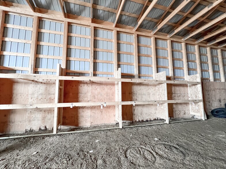 More Photos Of 650 Sunrise Rd, Peace River Industrial For Sale