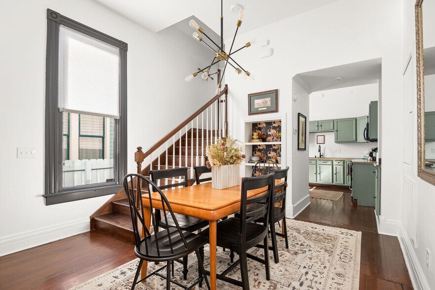 More Photos Of 206 S 11th St, Nashville Office For Sale