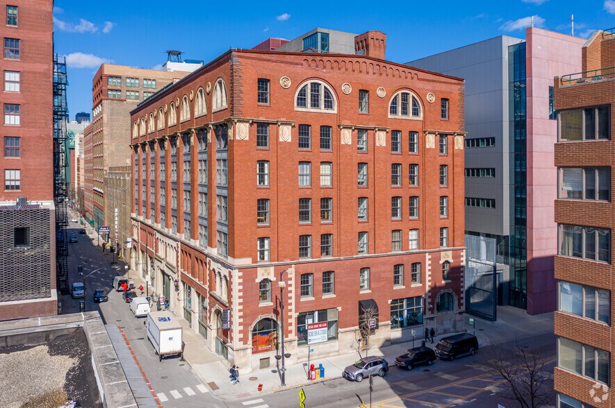 Primary Photo Of 731 S Plymouth Ct, Chicago Apartments For Sale