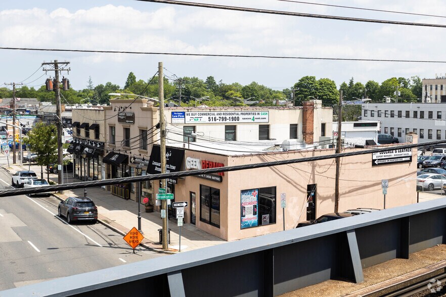 More Photos Of 1941 Wantagh Ave, Wantagh Storefront Retail Office For Lease