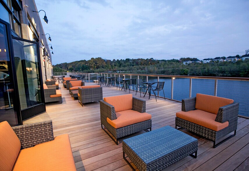 More Photos Of 2800 Quarry Lake Dr, Baltimore Office For Lease