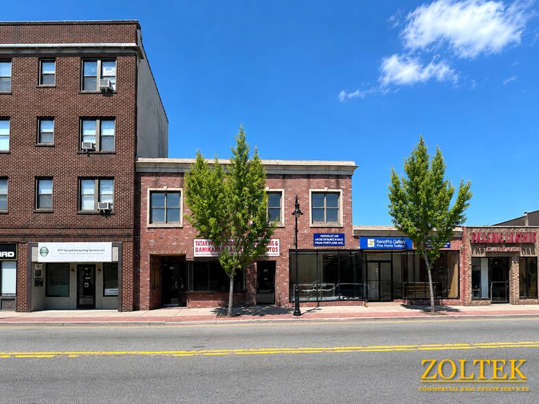 Primary Photo Of 112 S Washington Ave, Bergenfield General Retail For Lease