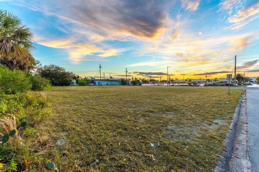 More Photos Of 15 & 19 Dale Avenue, Melbourne Land For Sale