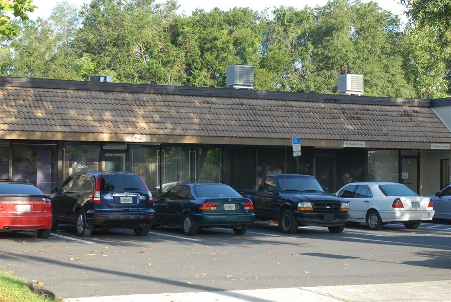 More Photos Of 2444-2512 NE 1st Blvd, Gainesville Office For Lease