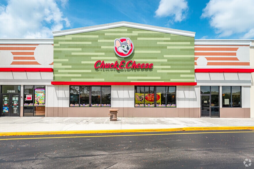 More Photos Of 21759 State Road 7, Boca Raton Freestanding For Lease