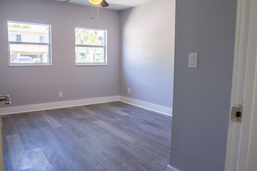 More Photos Of 3901 W Platt St, Tampa Assisted Living For Sale