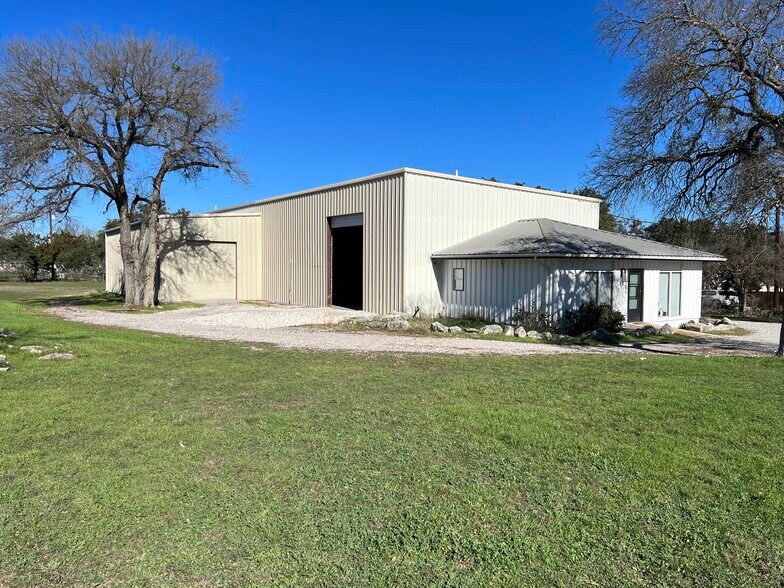 Primary Photo Of 5206 Beacon Dr, Austin Warehouse For Sale