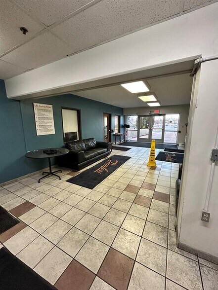 More Photos Of 14900 Technology Dr, Eden Prairie Manufacturing For Sale