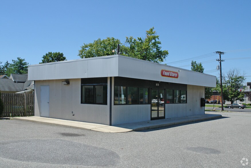 More Photos Of 1361 E Chestnut Ave, Vineland General Retail For Sale