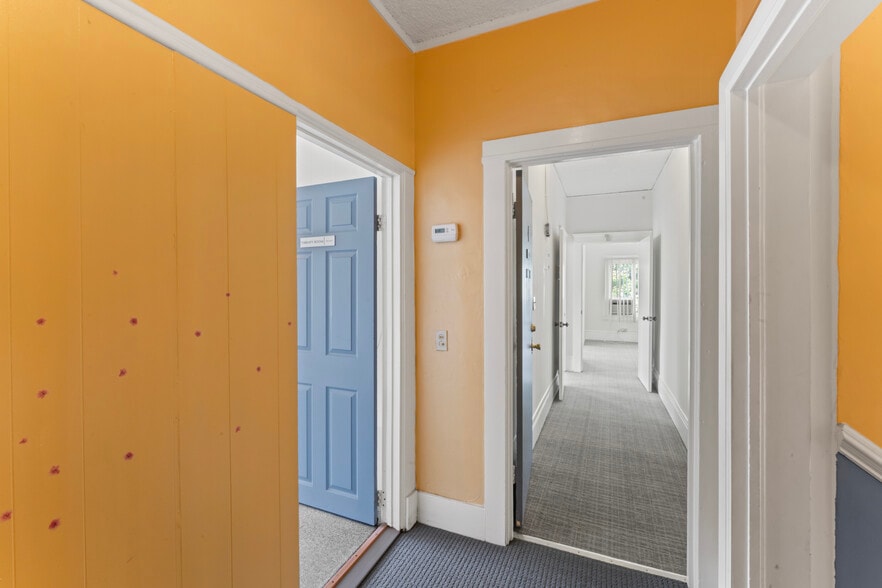 More Photos Of 4000 Broadway, Oakland Medical For Lease