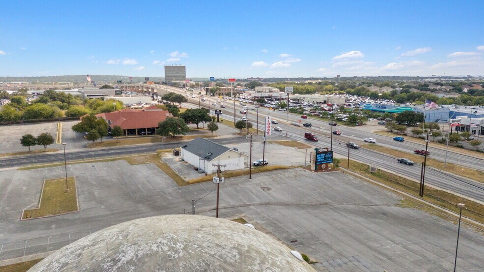 More Photos Of 6325 Bandera Rd, San Antonio Convenience Store For Sale