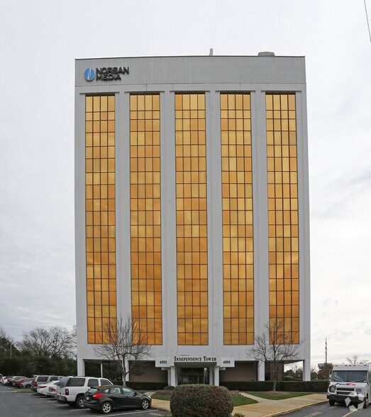 More Photos Of 4801 E Independence Blvd, Charlotte Office For Sale