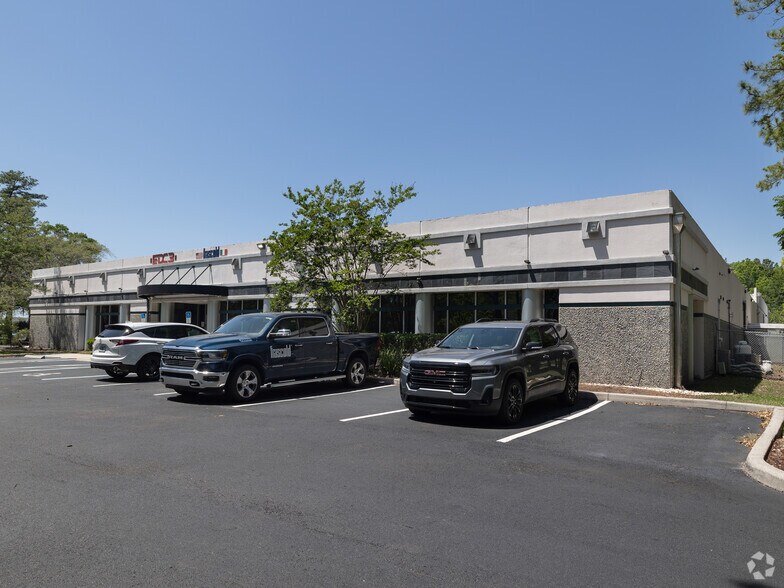 Primary Photo Of 5343 Bowden Rd, Jacksonville Warehouse For Sale