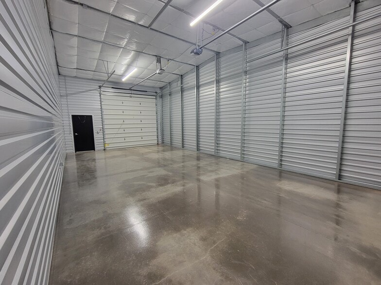 More Photos Of 5500 Aviation Way E, Missoula Unknown For Lease