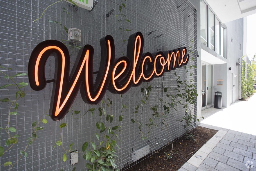 More Photos Of 180 NE 29th St, Miami Apartments For Lease