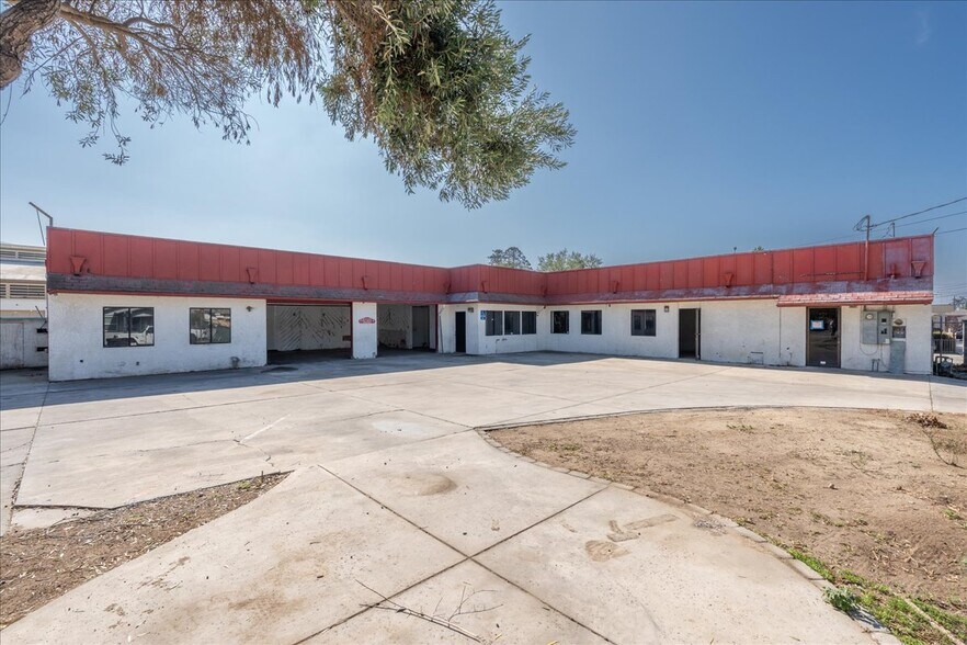 More Photos Of 820 Railroad Ave, Santa Paula Warehouse For Sale