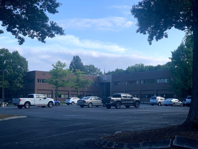 More Photos Of 305 Foster St, Littleton Office For Lease