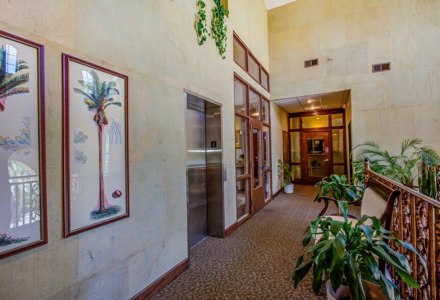 More Photos Of 4477 Legendary Dr, Destin Office Residential For Sale