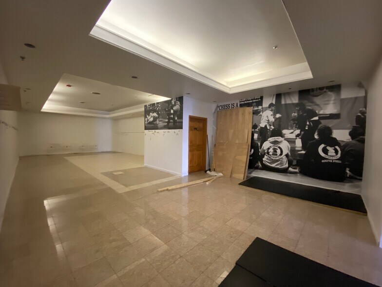 More Photos Of 600-636 Washington Ave, Philadelphia Storefront For Lease