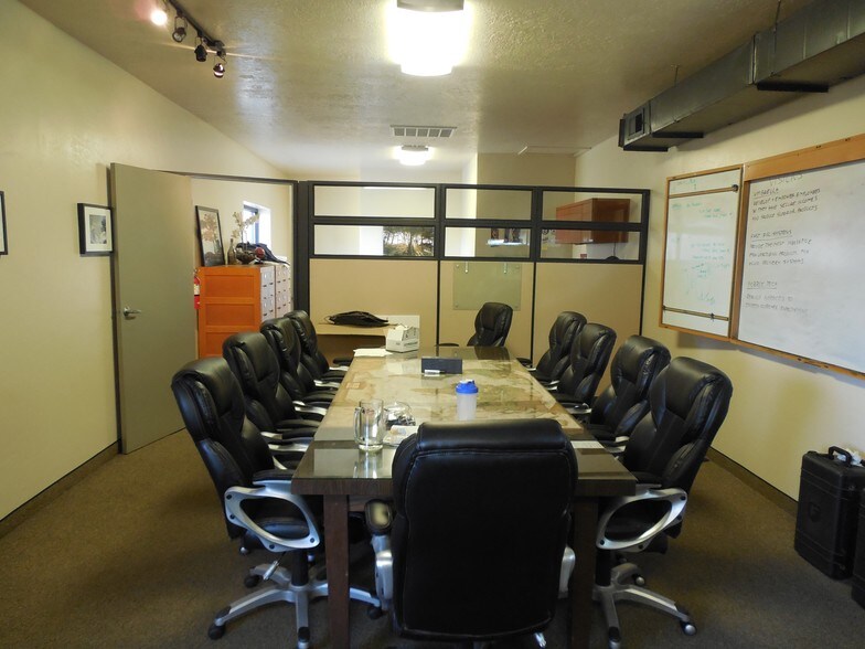 More Photos Of 1195 N Spring Creek Pl, Springville Showroom For Sale