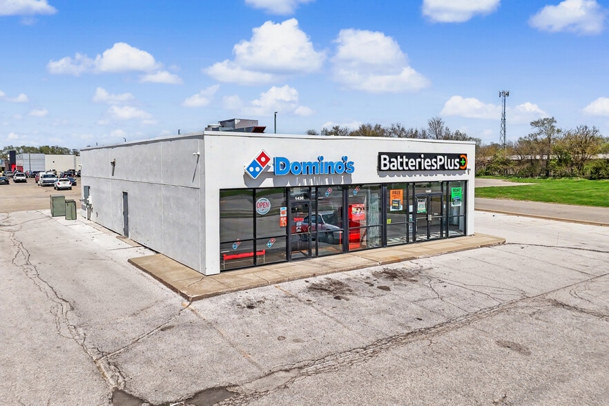More Photos Of 1430-1450 E Army Post Rd, Des Moines Freestanding For Lease