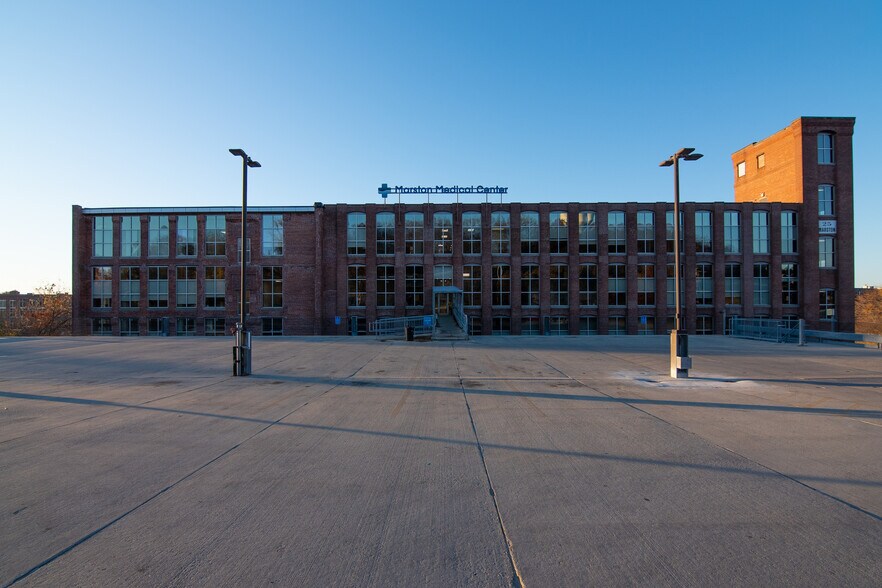 More Photos Of 25 Marston St, Lawrence Medical For Lease