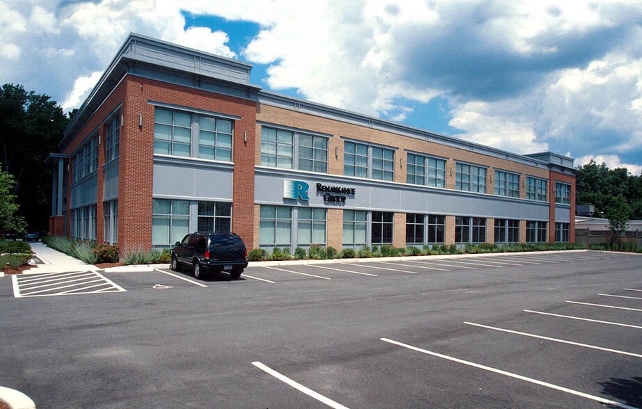 Primary Photo Of 981 Worcester St, Wellesley Office For Lease