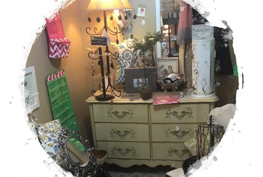 More Photos Of 103 Bowles Dr, Woodstock Office For Sale