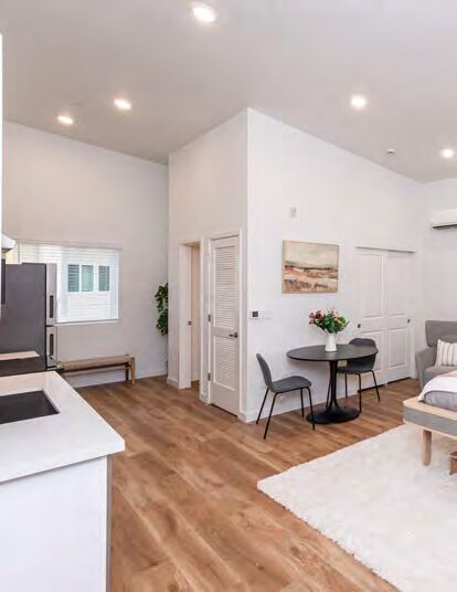 More Photos Of 3131 W St, Sacramento Apartments For Sale