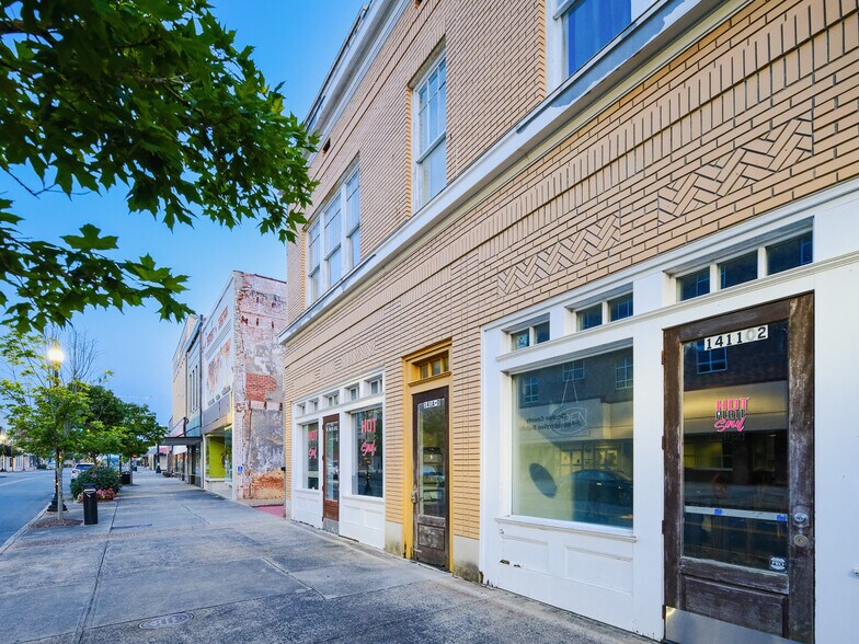 More Photos Of 141 W Main Ave, Gastonia General Retail For Sale