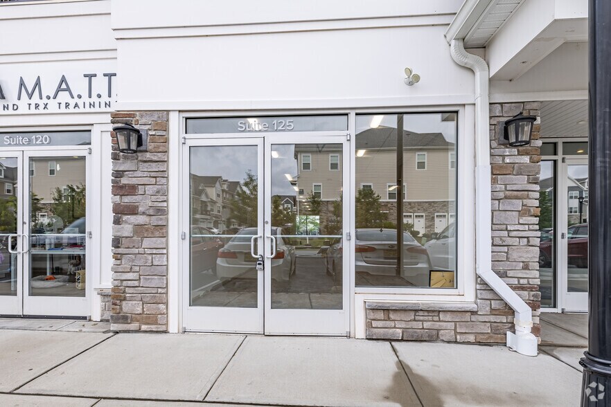 More Photos Of 1 Housel Cir, Hillsborough Apartments For Lease