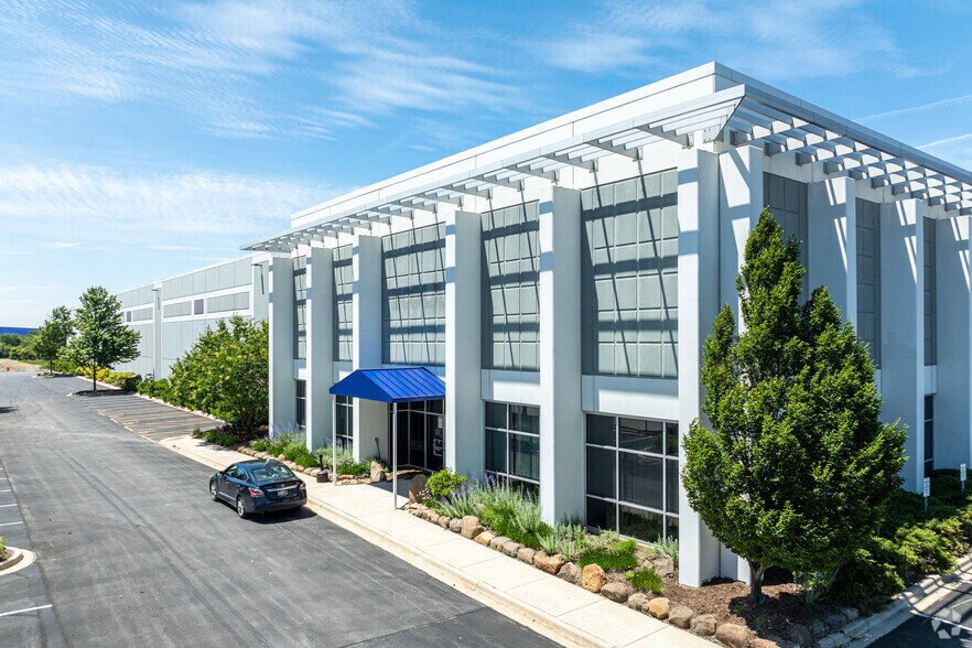 Primary Photo Of 4101 Olympic Blvd, Joliet Distribution For Lease