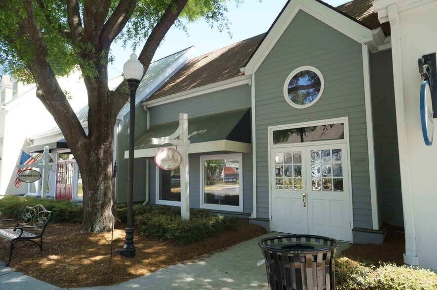 More Photos Of 301 Main St, Hilton Head Island Unknown For Lease