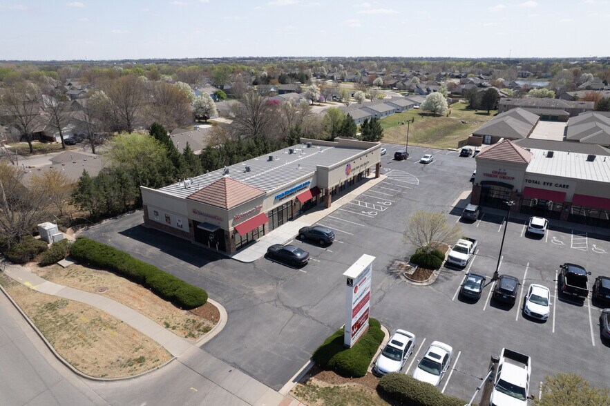More Photos Of 1821-1861 E Madison Ave, Derby Unknown For Lease