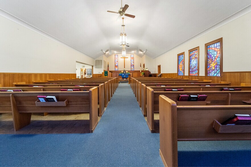 More Photos Of 2927 W Pikes Peak Ave, Colorado Springs Religious Facility For Sale